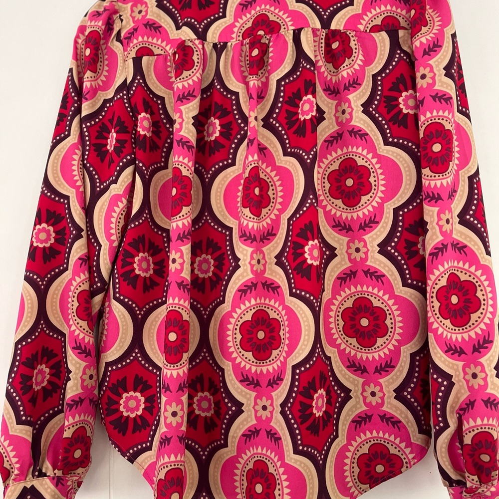 Ann Taylor Floral Mixed Media Tie Neck in Melrose Pink Top Blouse Size Small - Picture 14 of 16